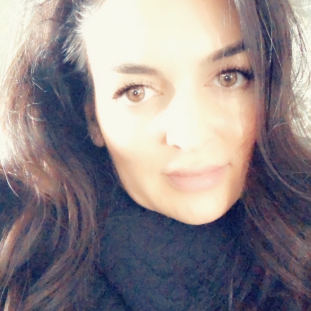 Meet your Posher, Denise